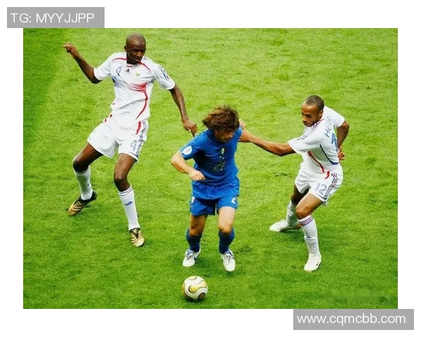 历史上最具影响力的足球明星及其传奇故事探讨